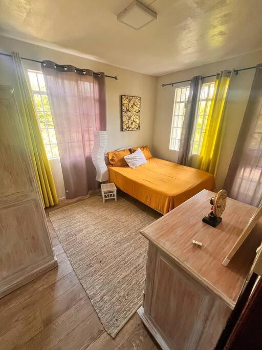 Apartment With Private Rooftop 450 M From The Beach Flic-en-Flacq Extérieur photo