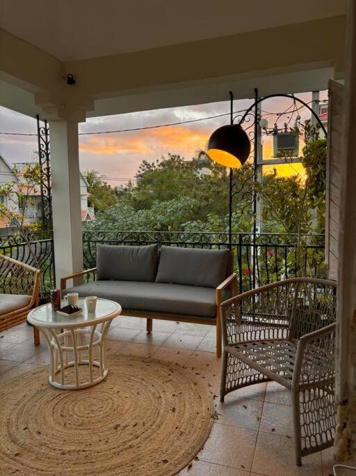 Apartment With Private Rooftop 450 M From The Beach Flic-en-Flacq Extérieur photo